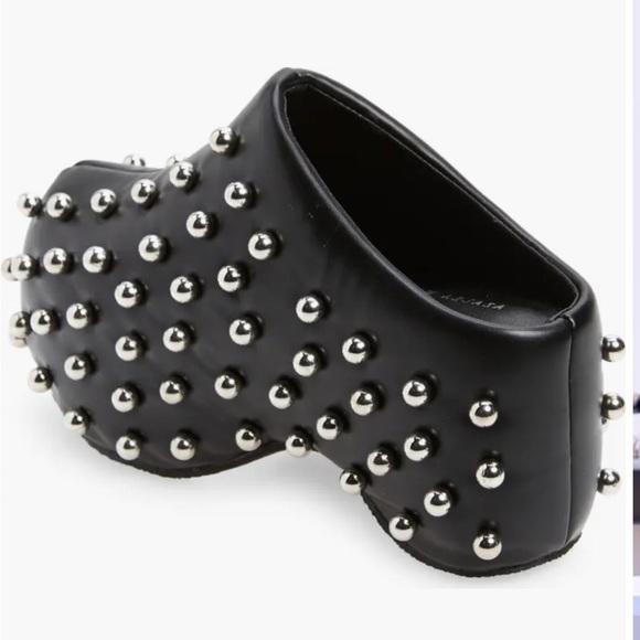 AZALEA WANG SILVER BALL BLACK CLOG MULES - Picture 3 of 4